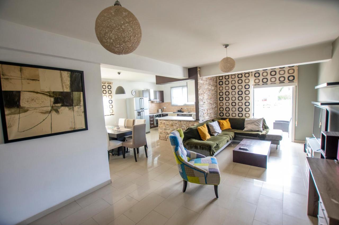 Glabur Stays - The Executive 2 Bdr - Nicosia City, Free Parking & Wifi, Welcomes You!!! Exteriér fotografie